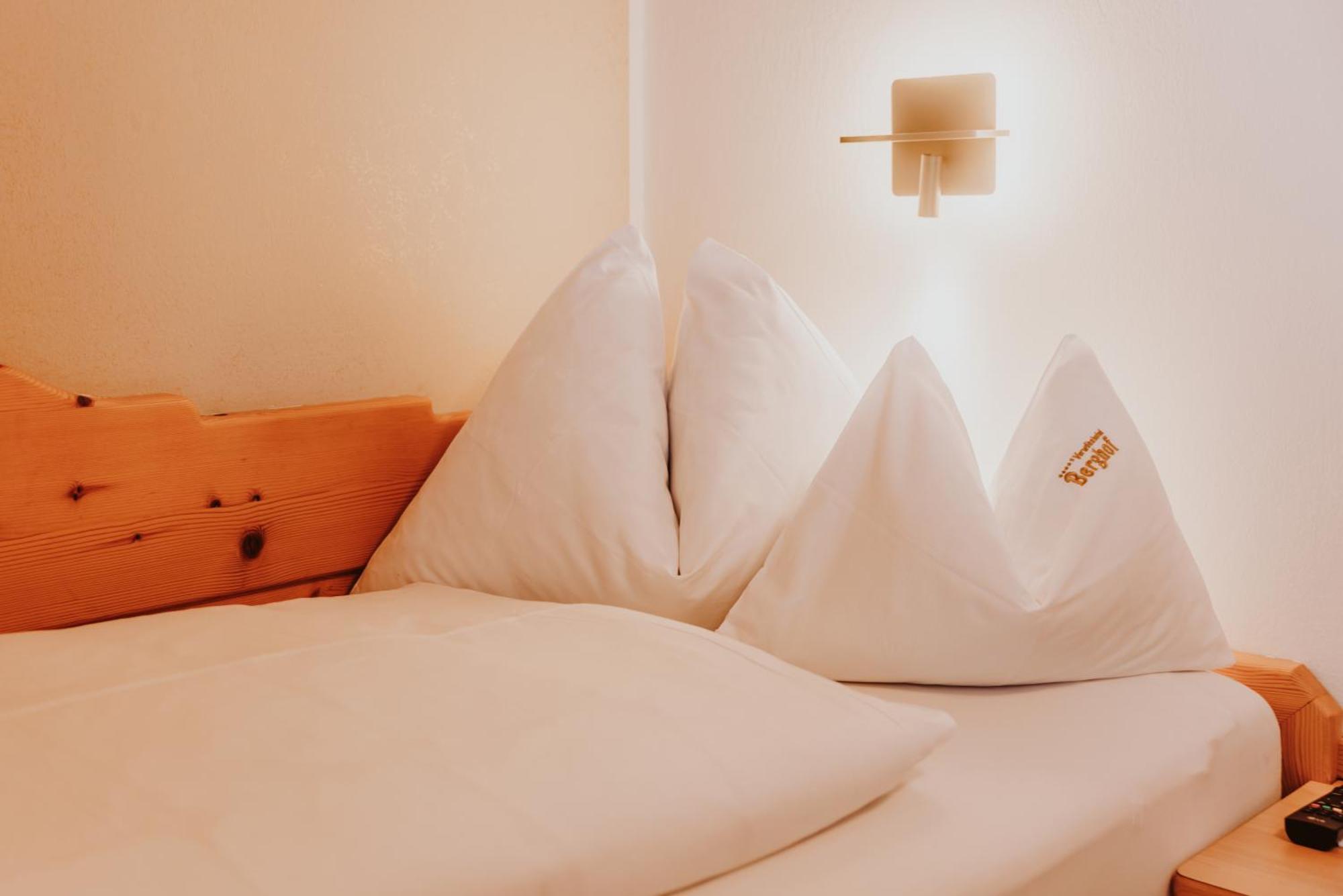 Hotel Berghof - St Johann In Salzburg Санкт Йохан им Понгау Екстериор снимка
