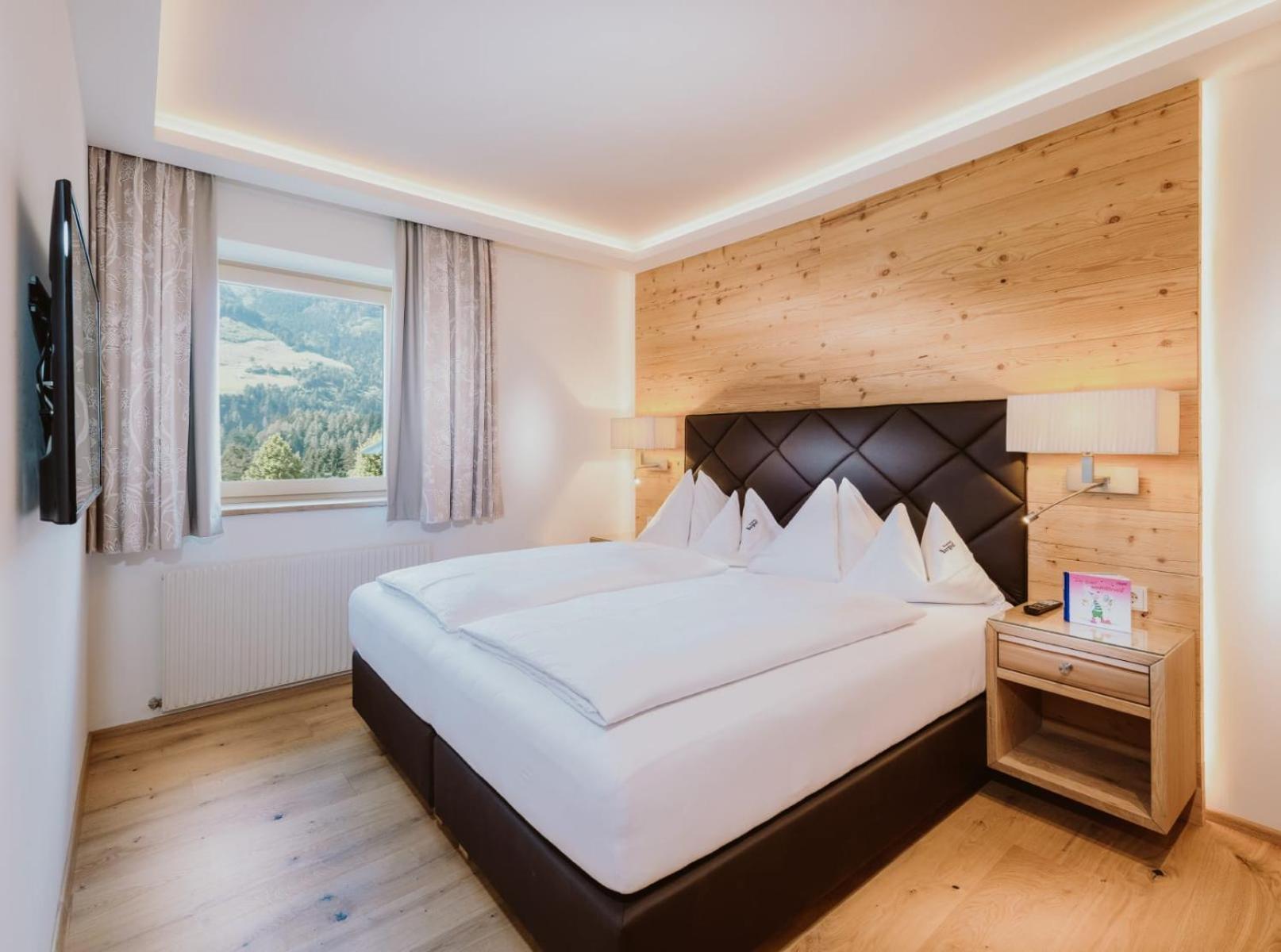 Hotel Berghof - St Johann In Salzburg Санкт Йохан им Понгау Екстериор снимка