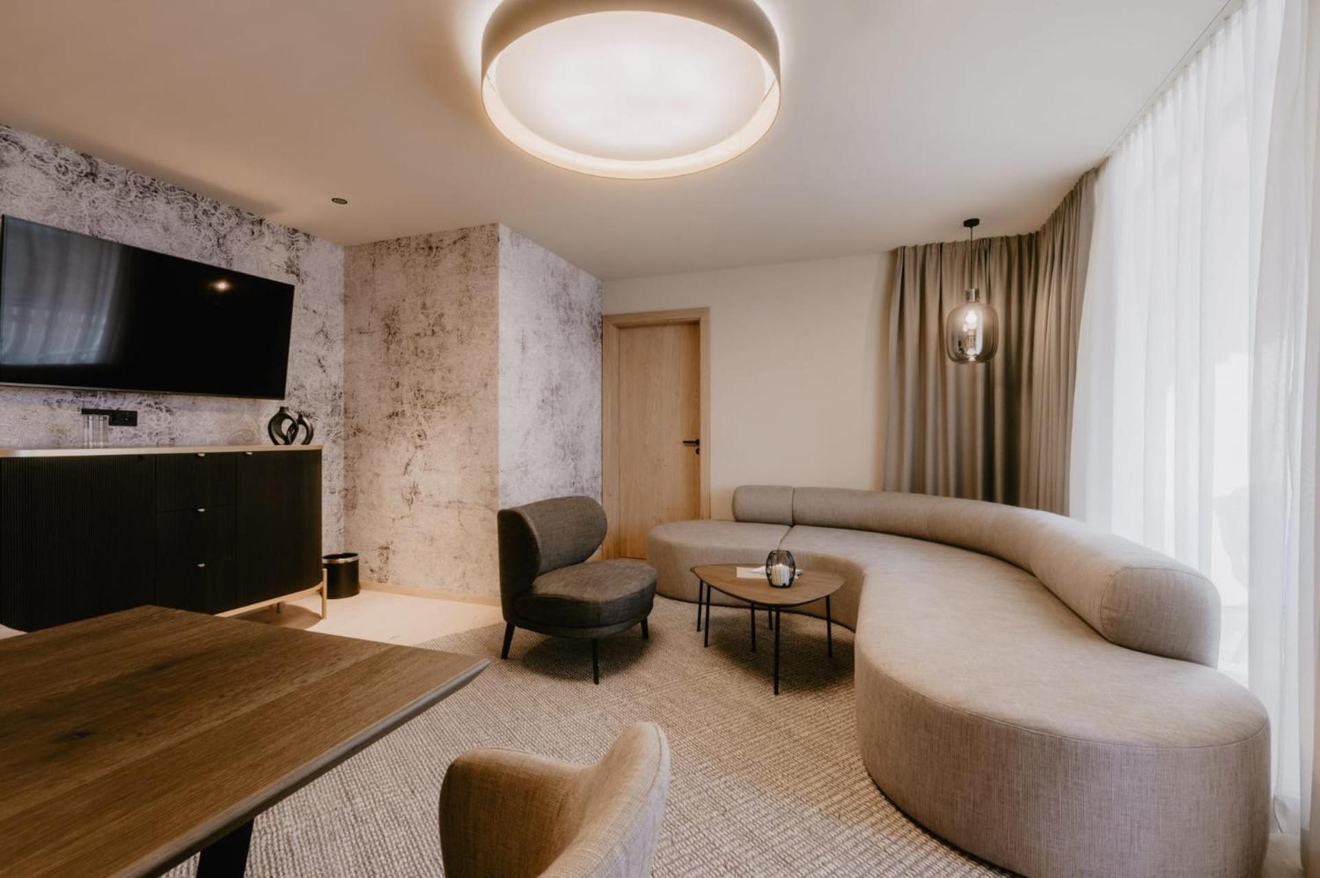 Hotel Berghof - St Johann In Salzburg Санкт Йохан им Понгау Екстериор снимка