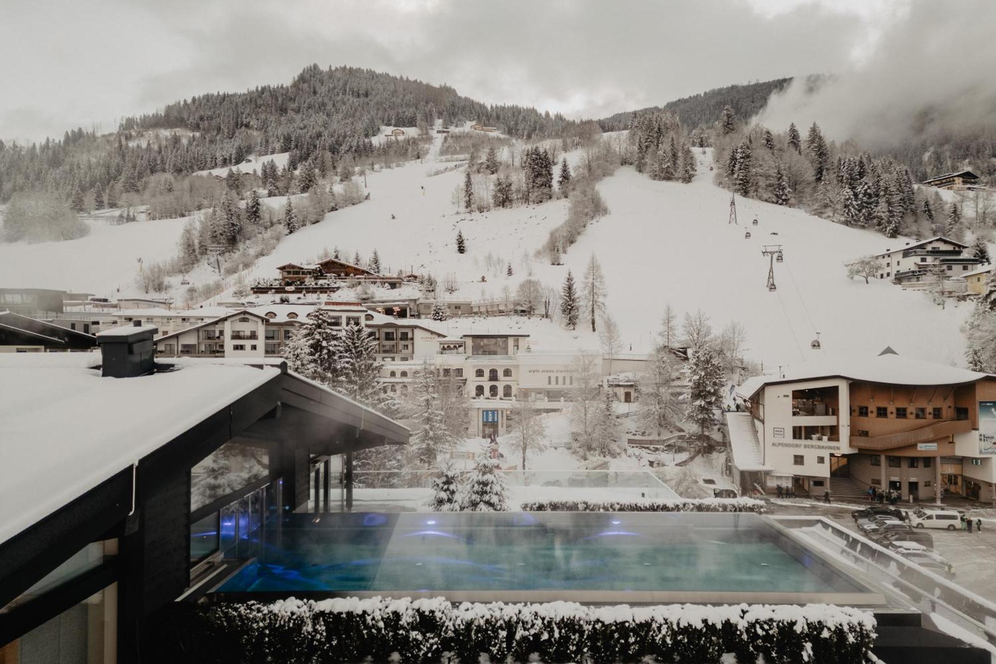 Hotel Berghof - St Johann In Salzburg Санкт Йохан им Понгау Екстериор снимка
