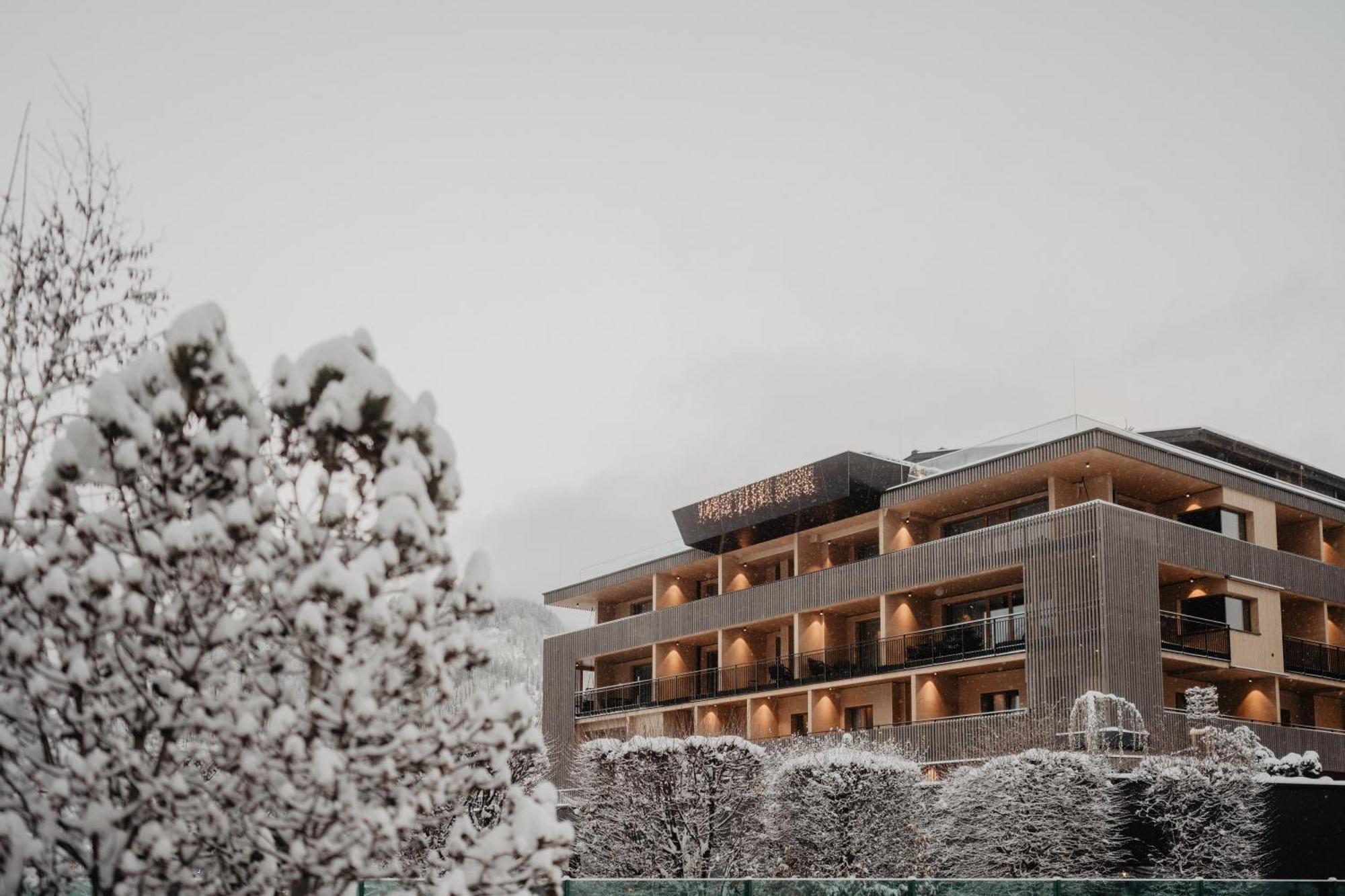 Hotel Berghof - St Johann In Salzburg Санкт Йохан им Понгау Екстериор снимка