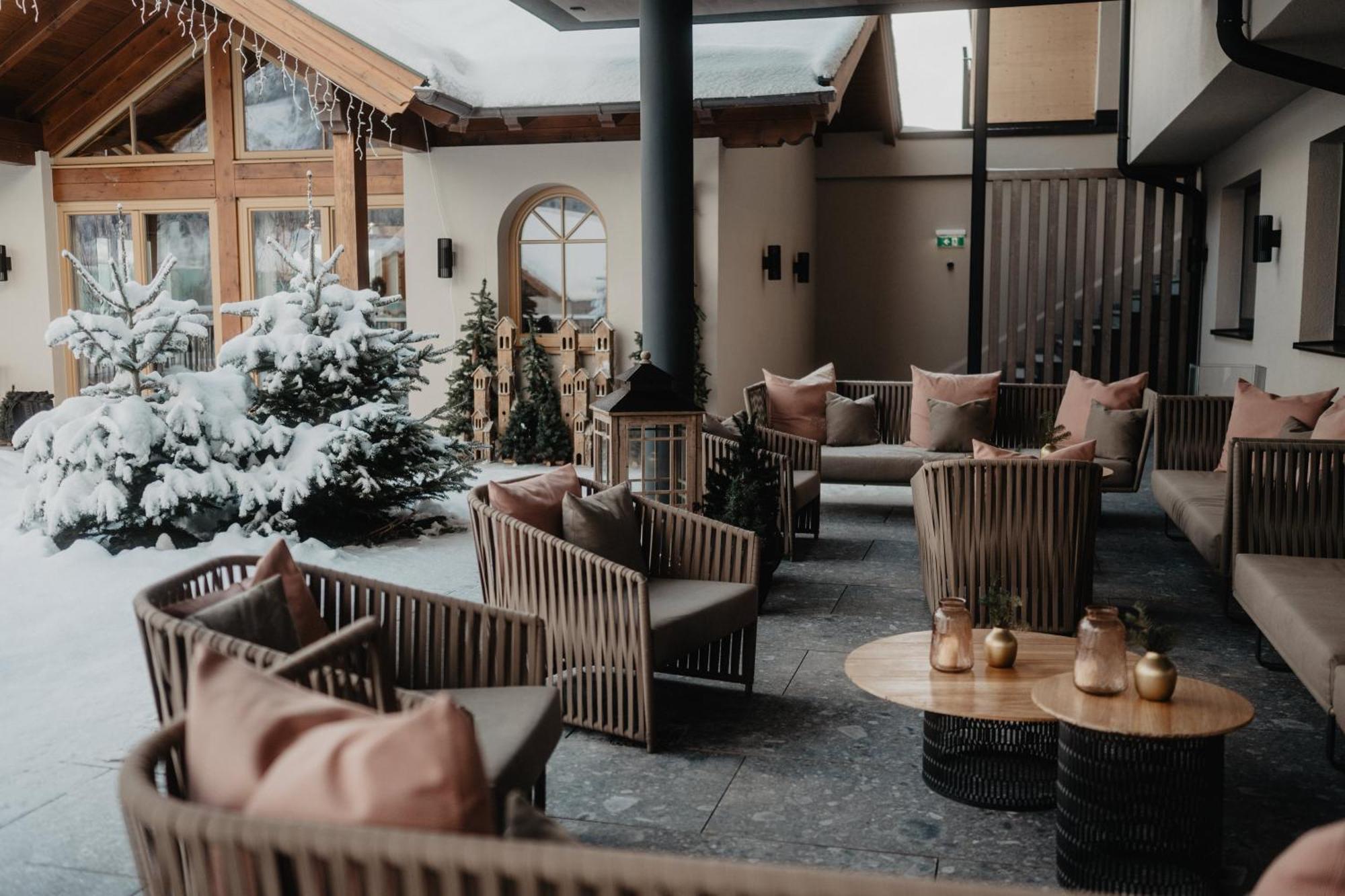 Hotel Berghof - St Johann In Salzburg Санкт Йохан им Понгау Екстериор снимка